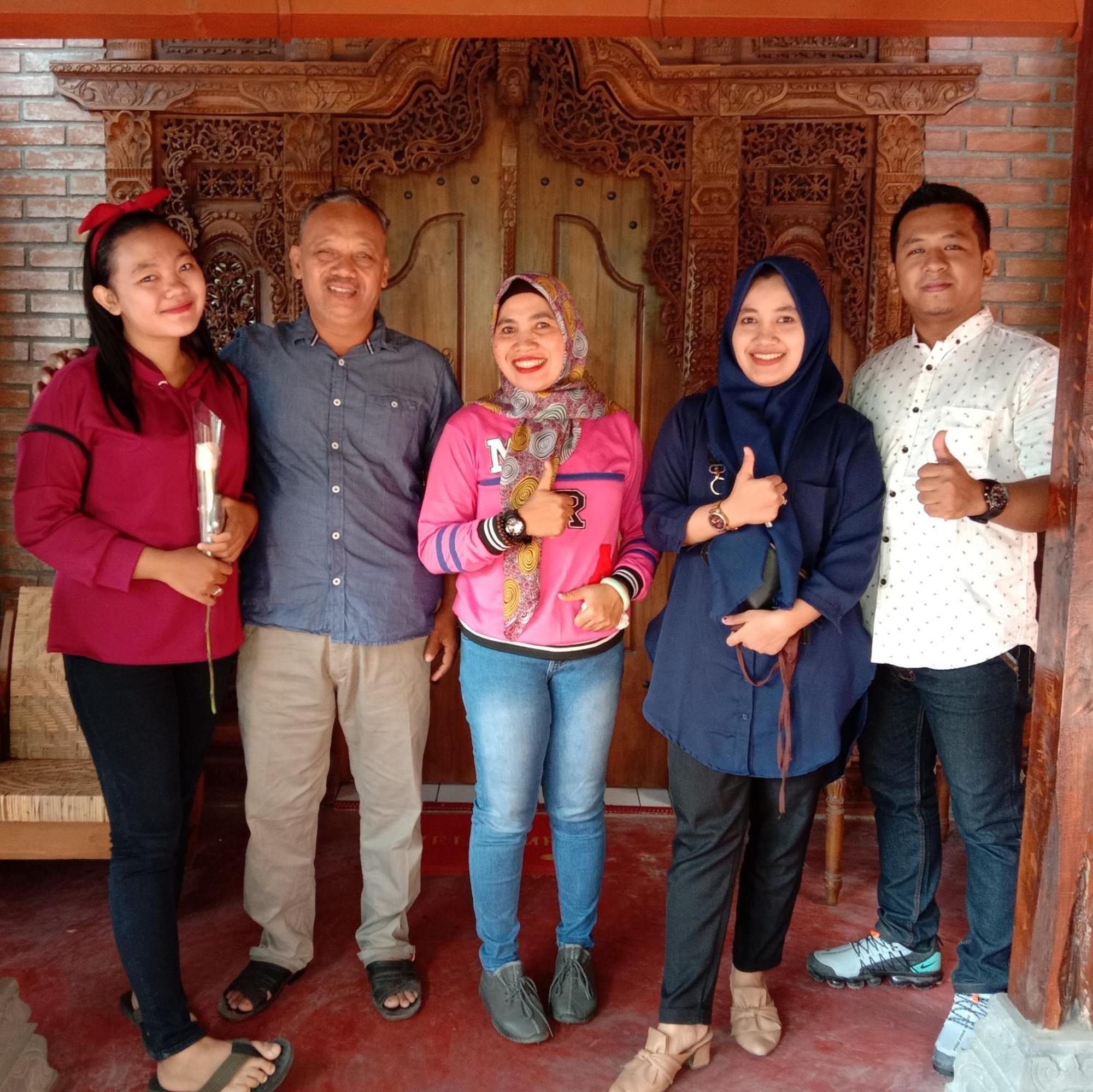 Rumah Ukhi Guest House Cebongan Kültér fotó